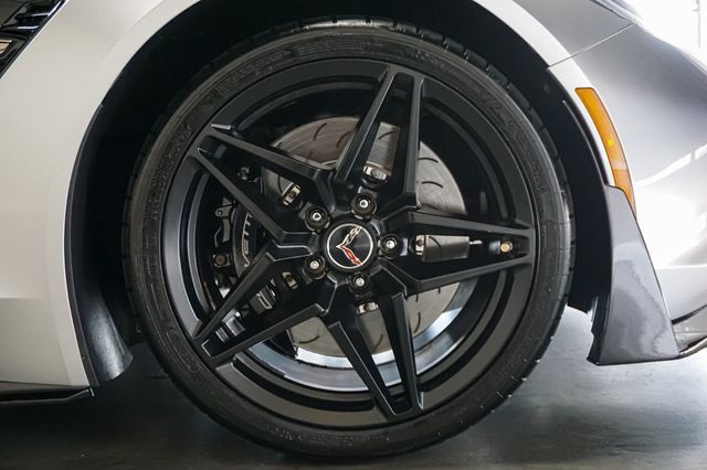 2016 Chevrolet Corvette *Z06 2LZ* *7-Speed Manual* *Carbon Aero* - 22912890 - 45