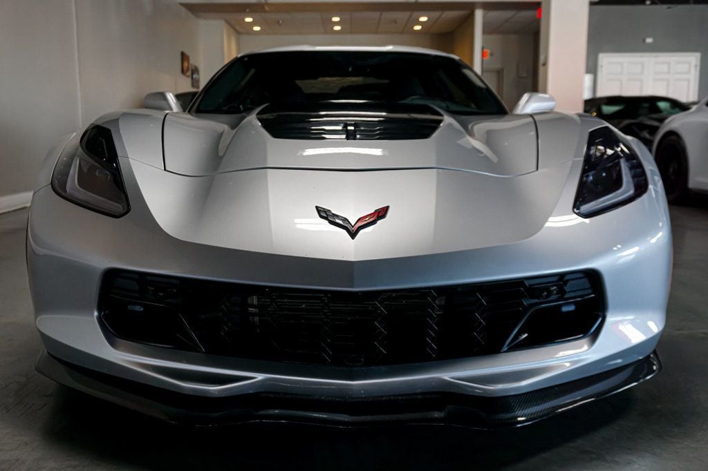 2016 Chevrolet Corvette Z06 2LZ Coupe photo 11