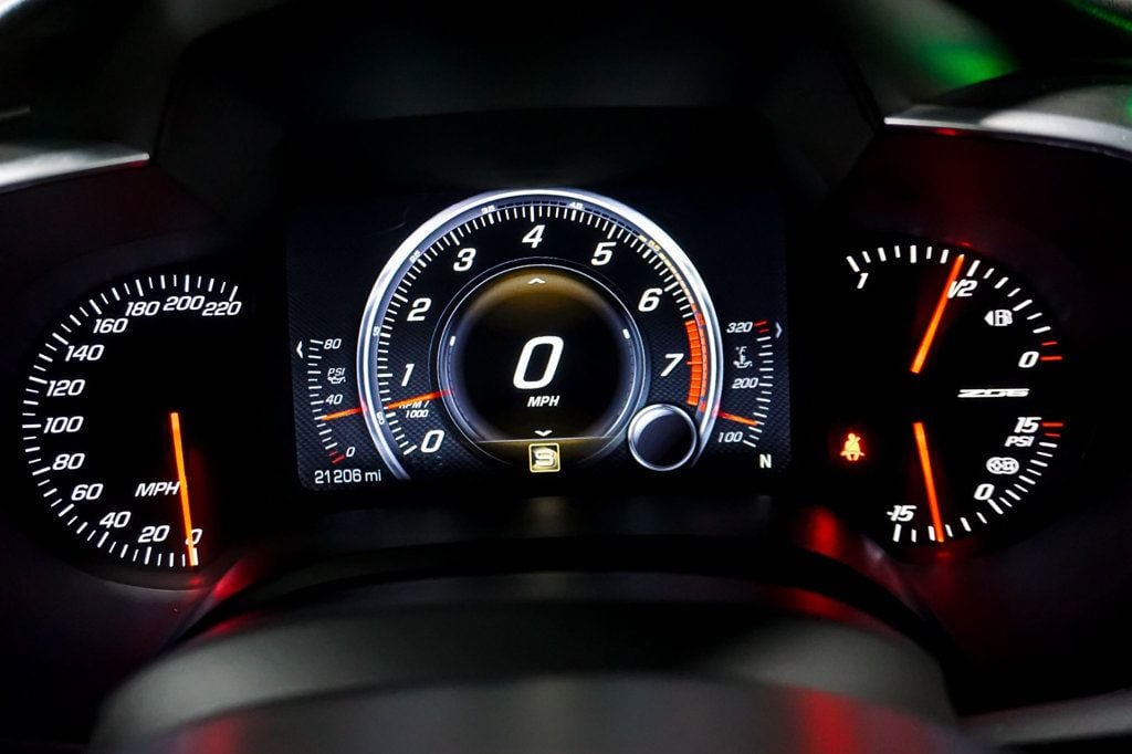 2016 Chevrolet Corvette Z06 2LZ Coupe photo 25
