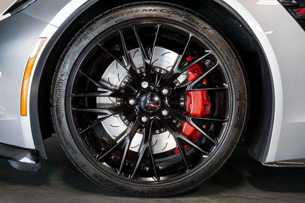 2016 Chevrolet Corvette Z06 2LZ Coupe photo 35