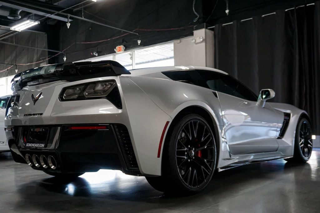 2016 Chevrolet Corvette Z06 2LZ Coupe photo 6