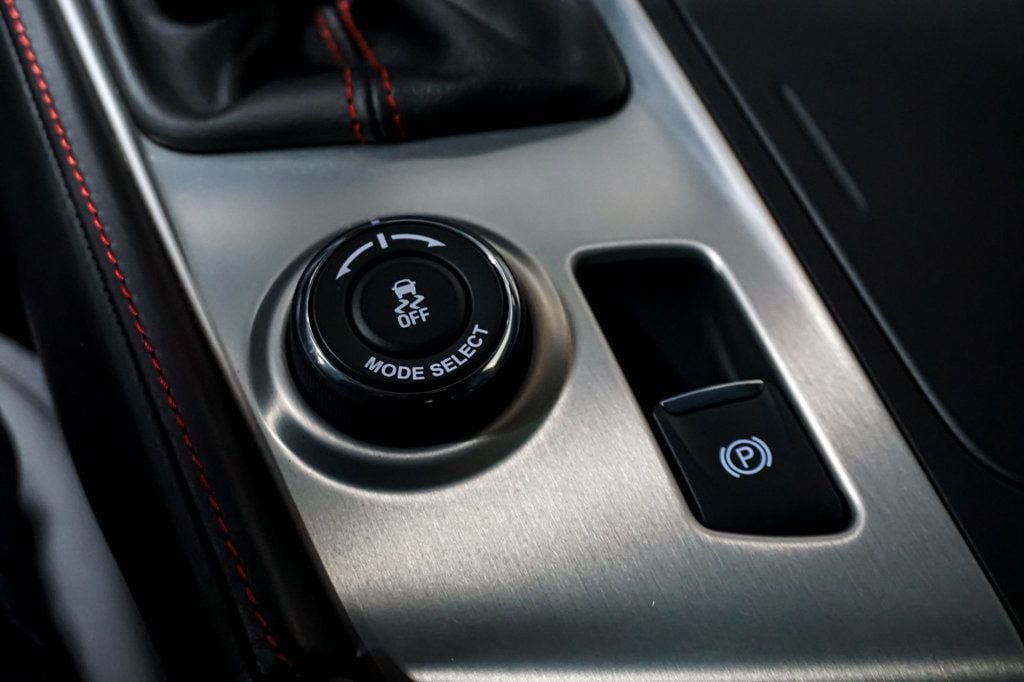 2016 Chevrolet Corvette *Z06 3LZ* *Z07-Package* *7-Speed Manual* *Comp-Seats* - 22993631 - 25