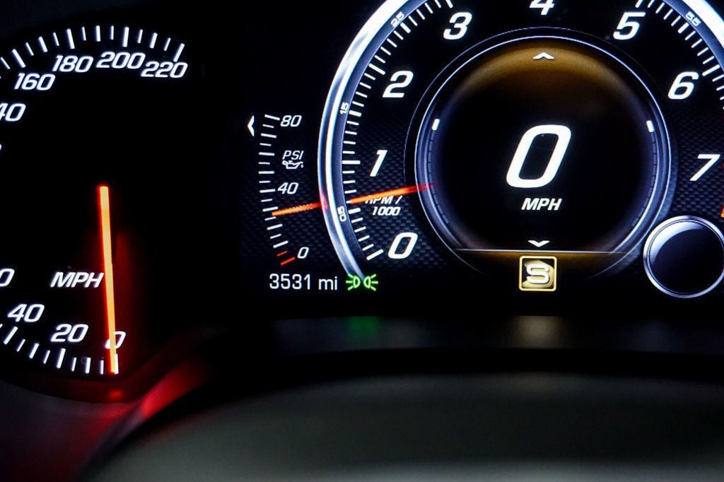 2016 Chevrolet Corvette *Z06 3LZ* *Z07-Package* *7-Speed Manual* *Comp-Seats* - 22993631 - 27