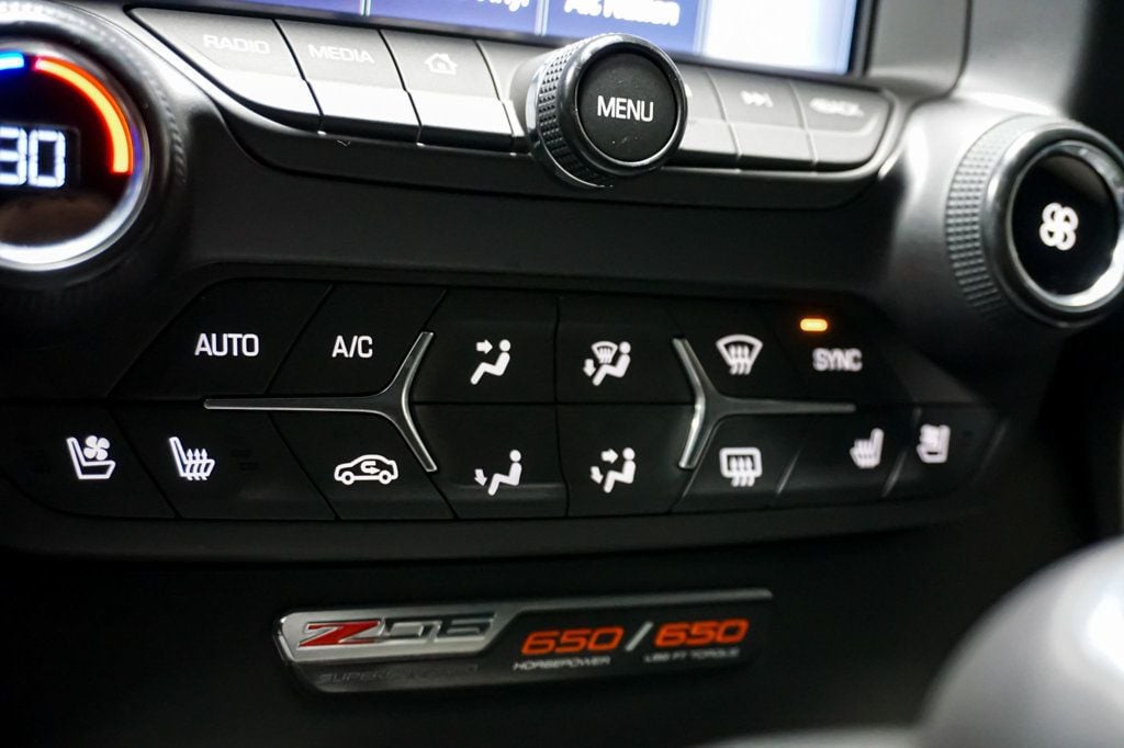 2016 Chevrolet Corvette *Z06 3LZ* *Z07-Package* *7-Speed Manual* *Comp-Seats* - 22993631 - 28