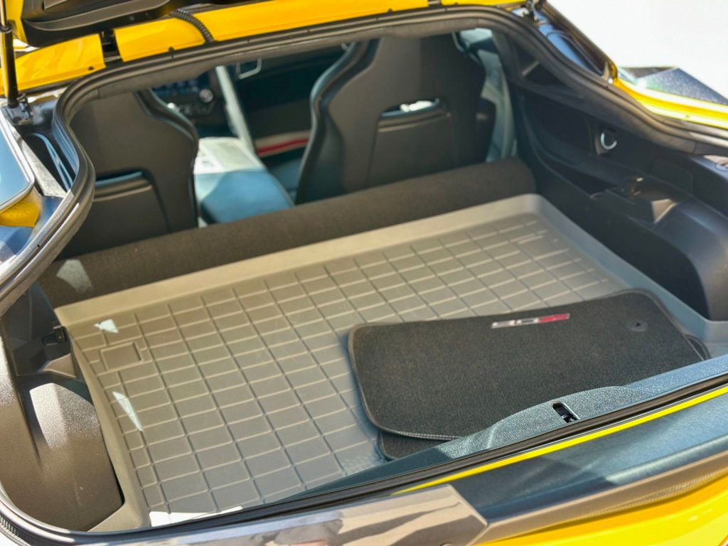 2016 Chevrolet Corvette ZO6 Coupe w/3lz - 22982771 - 11