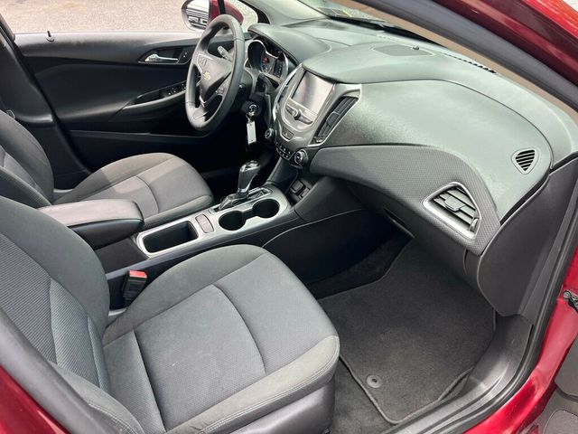 2016 Chevrolet CRUZE FUEL EFFICIENT & RELIABLE - 23055643 - 16