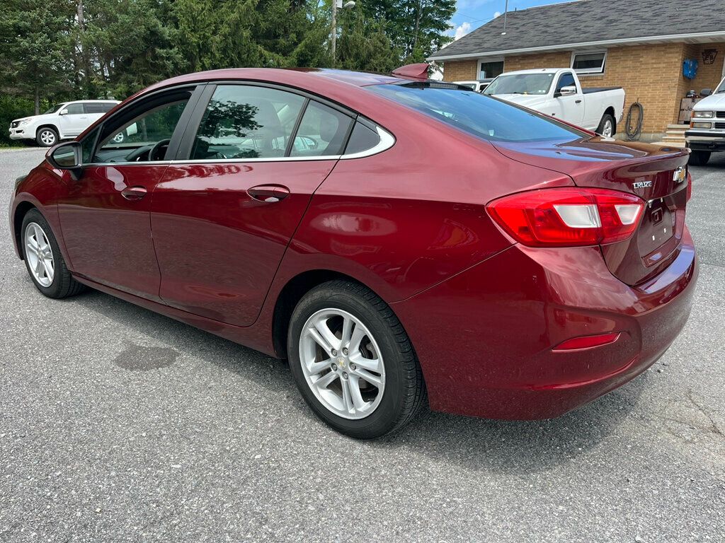 2016 Chevrolet CRUZE FUEL EFFICIENT & RELIABLE - 23055643 - 4