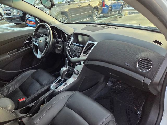 2016 Chevrolet Cruze Limited 2LT Sedan 4D - 22989100 - 13