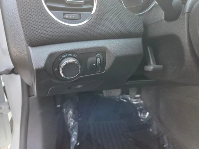 2016 Chevrolet Cruze Limited 2LT Sedan 4D - 22989100 - 20