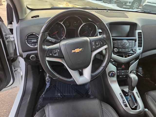 2016 Chevrolet Cruze Limited 2LT Sedan 4D - 22989100 - 5