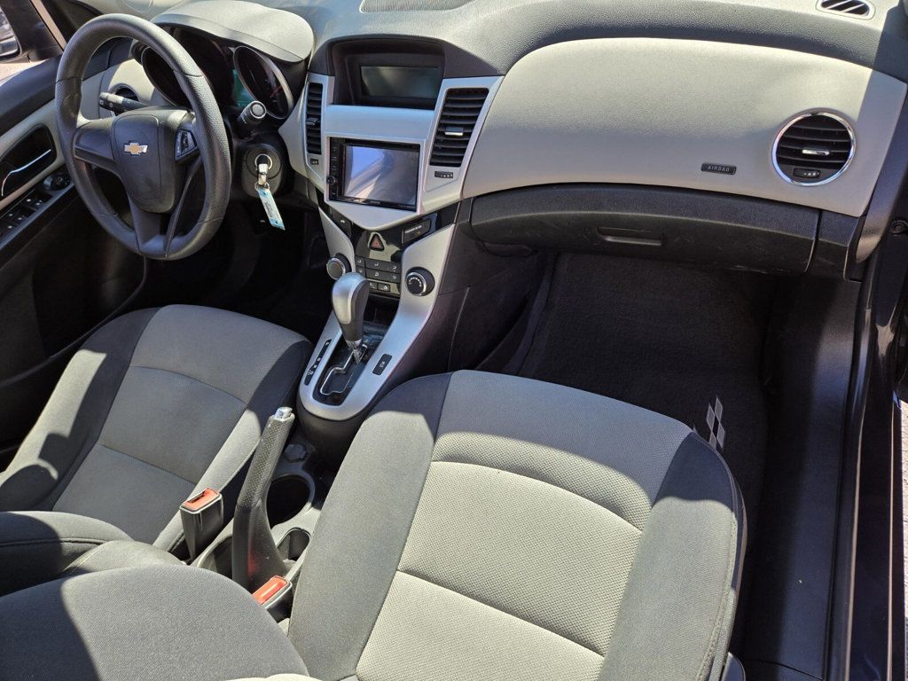 2016 Chevrolet Cruze Limited 4dr Sedan Automatic LS - 22923542 - 12