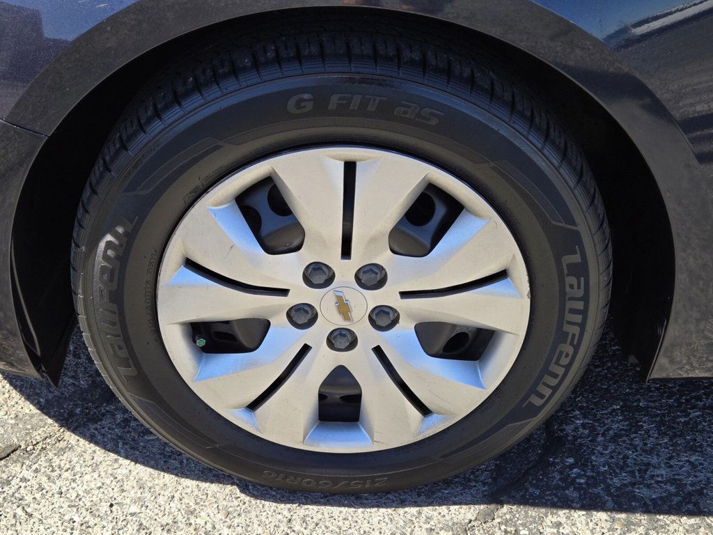 2016 Chevrolet Cruze Limited 4dr Sedan Automatic LS - 22923542 - 5