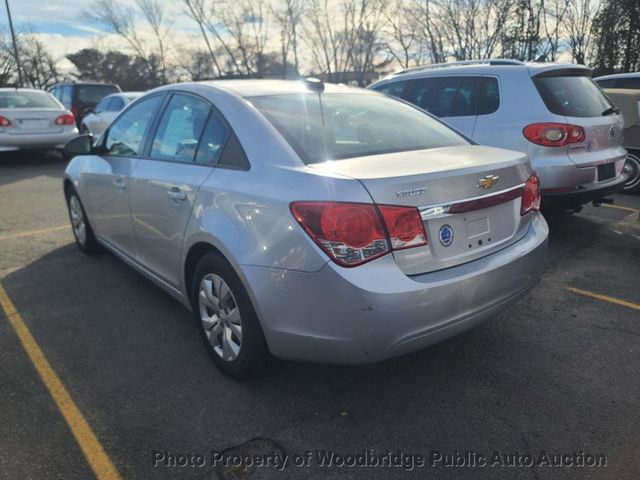 2016 Chevrolet Cruze Limited 4dr Sedan Automatic LS - 22719140 - 3