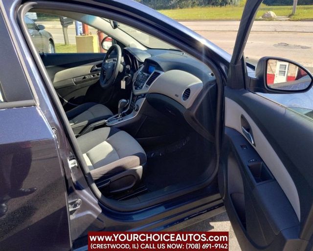 2016 Chevrolet Cruze Limited 4dr Sedan Automatic LS - 22924338 - 17