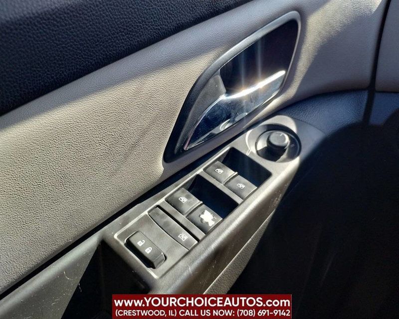 2016 Chevrolet Cruze Limited 4dr Sedan Automatic LS - 22924338 - 23