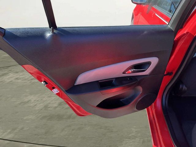 2016 Chevrolet Cruze Limited 4dr Sedan Automatic LS - 22950703 - 16