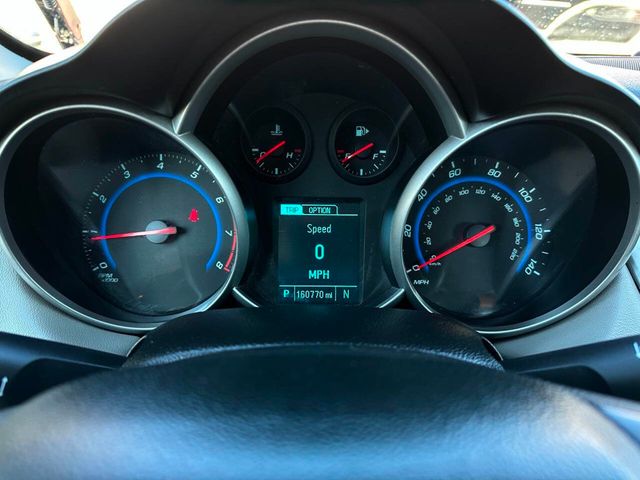 2016 Chevrolet Cruze Limited 4dr Sedan Automatic LS - 22950703 - 37