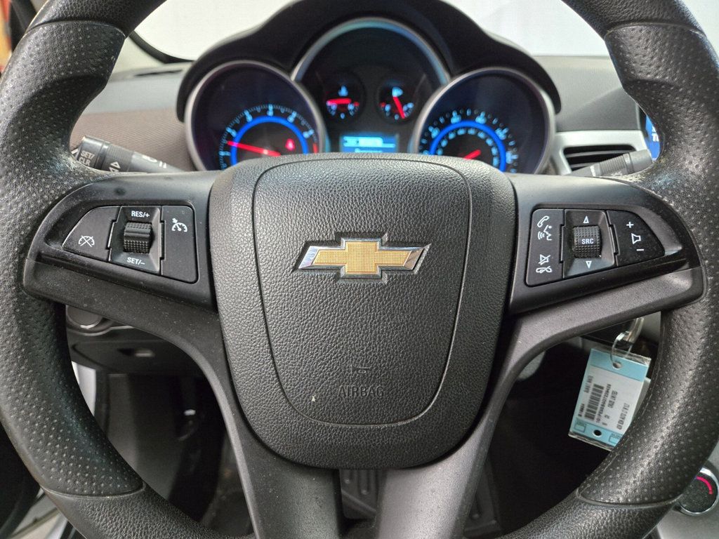 2016 Chevrolet Cruze Limited 4dr Sedan Automatic LT w/1LT - 22933787 - 13