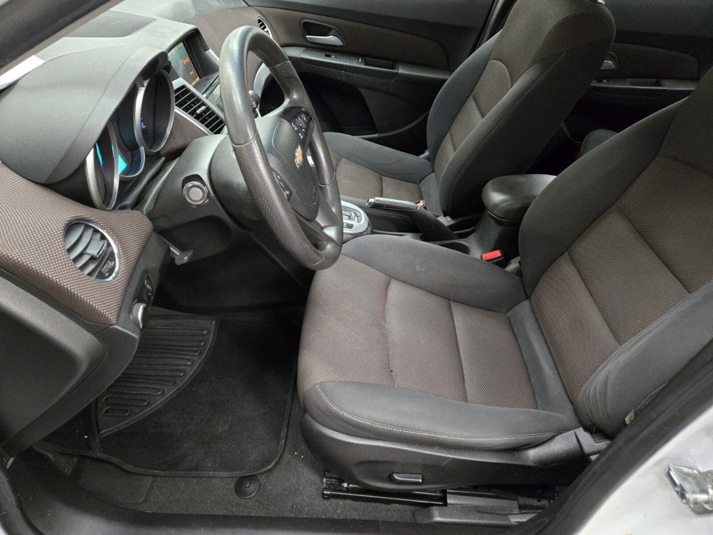 2016 Chevrolet Cruze Limited 4dr Sedan Automatic LT w/1LT - 22933787 - 5