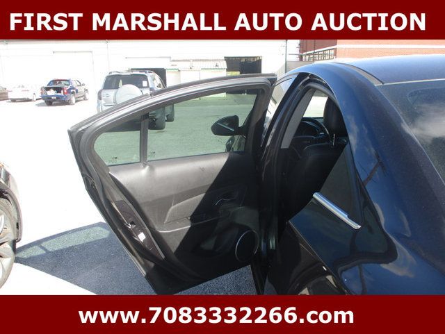 2016 Chevrolet Cruze Limited 4dr Sedan Automatic LT w/1LT - 22934662 - 4