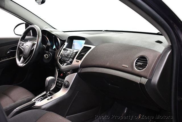 2016 Chevrolet Cruze Limited 4dr Sedan Automatic LT w/1LT - 23022657 - 10