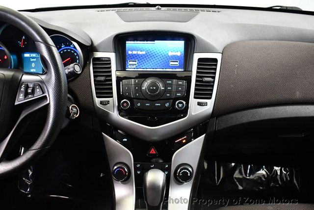 2016 Chevrolet Cruze Limited 4dr Sedan Automatic LT w/1LT - 23022657 - 21