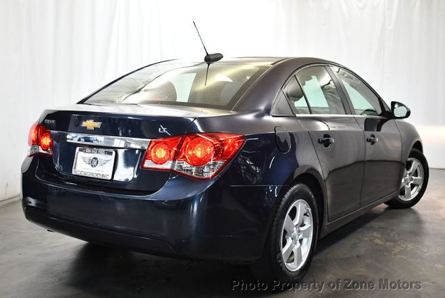 2016 Chevrolet Cruze Limited 4dr Sedan Automatic LT w/1LT - 23022657 - 8