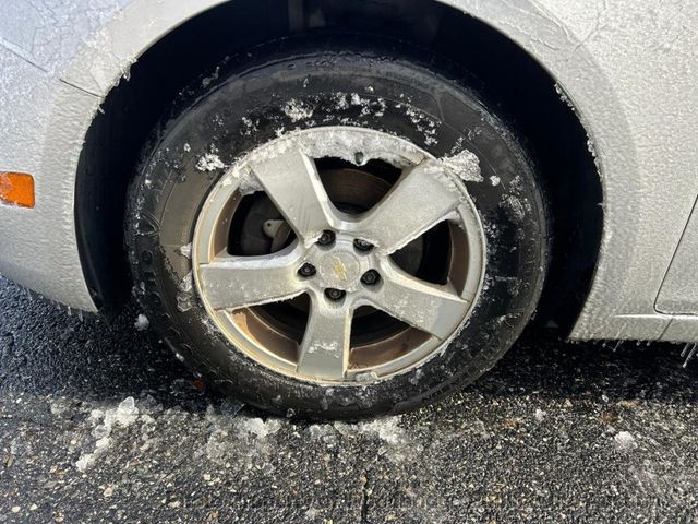 2016 Chevrolet Cruze Limited 4dr Sedan Automatic LT w/1LT - 22956403 - 14