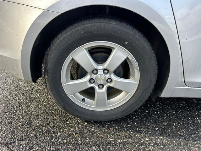 2016 Chevrolet Cruze Limited 4dr Sedan Automatic LT w/1LT - 22956403 - 16