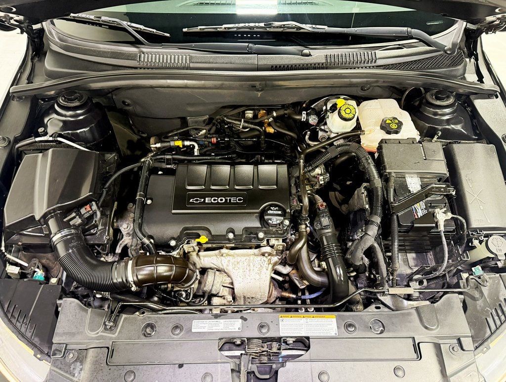 2016 Chevrolet Cruze Limited 4dr Sedan Automatic LT w/1LT - 22928486 - 30