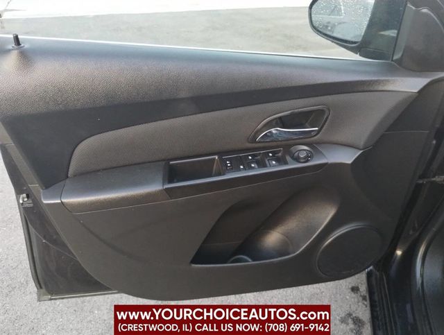 2016 Chevrolet Cruze Limited 4dr Sedan Automatic LT w/1LT - 22898484 - 10