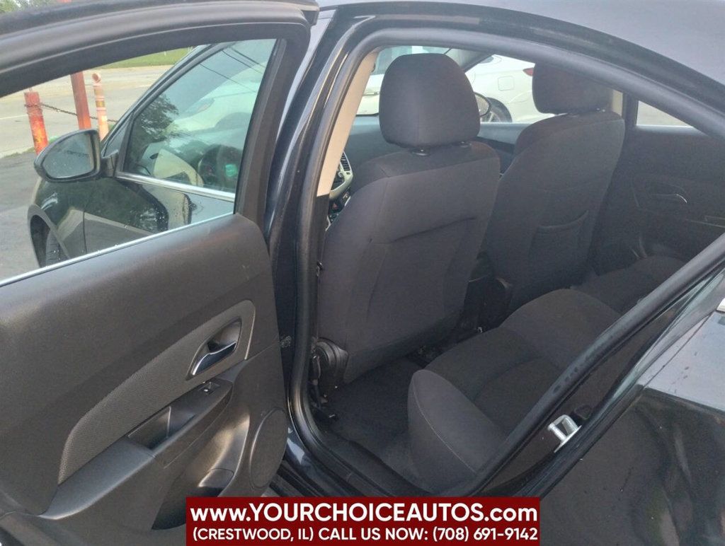 2016 Chevrolet Cruze Limited 4dr Sedan Automatic LT w/1LT - 22898484 - 14