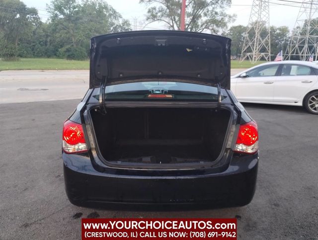 2016 Chevrolet Cruze Limited 4dr Sedan Automatic LT w/1LT - 22898484 - 8