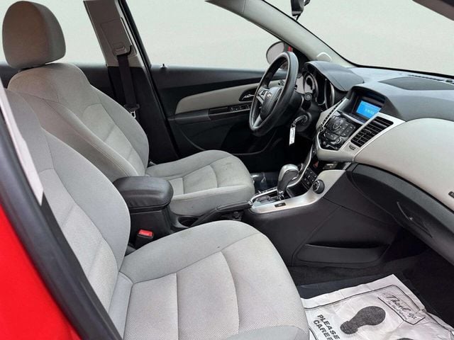 2016 Chevrolet Cruze Limited 4dr Sedan Automatic LT w/1LT - 22968427 - 15