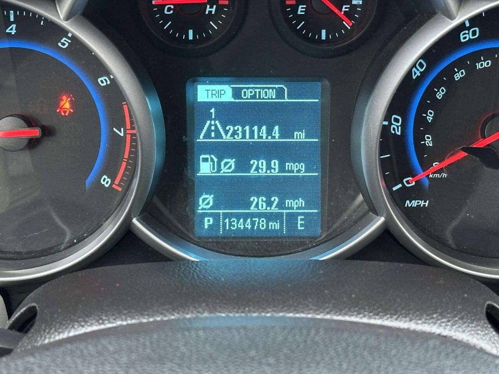 2016 Chevrolet Cruze Limited 4dr Sedan Automatic LT w/1LT - 22968427 - 22