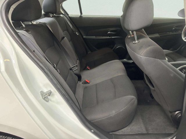 2016 Chevrolet Cruze Limited 4dr Sedan Automatic LT w/1LT - 23047319 - 17