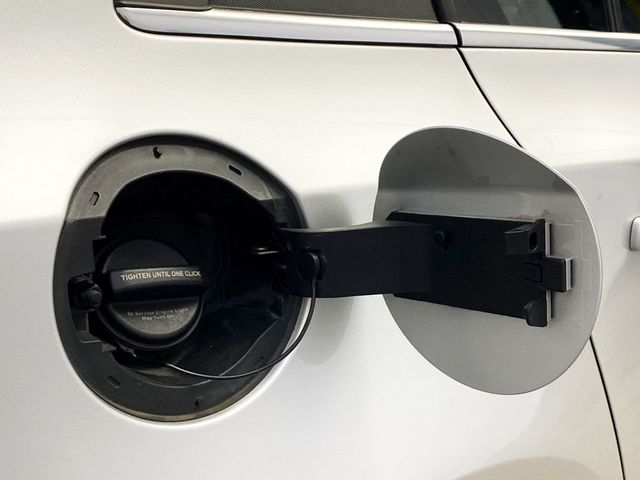 2016 Chevrolet Cruze Limited 4dr Sedan Automatic LT w/1LT - 22984468 - 12