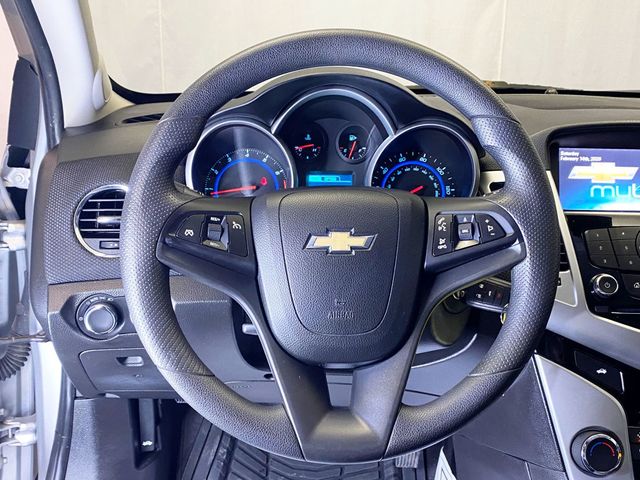 2016 Chevrolet Cruze Limited 4dr Sedan Automatic LT w/1LT - 22984468 - 18