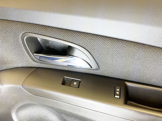 2016 Chevrolet Cruze Limited 4dr Sedan Automatic LT w/1LT - 22984468 - 31