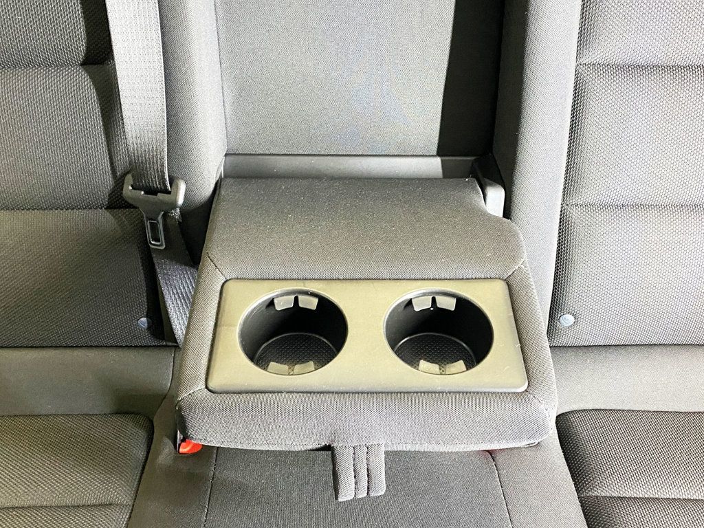 2016 Chevrolet Cruze Limited 4dr Sedan Automatic LT w/1LT - 22984468 - 42