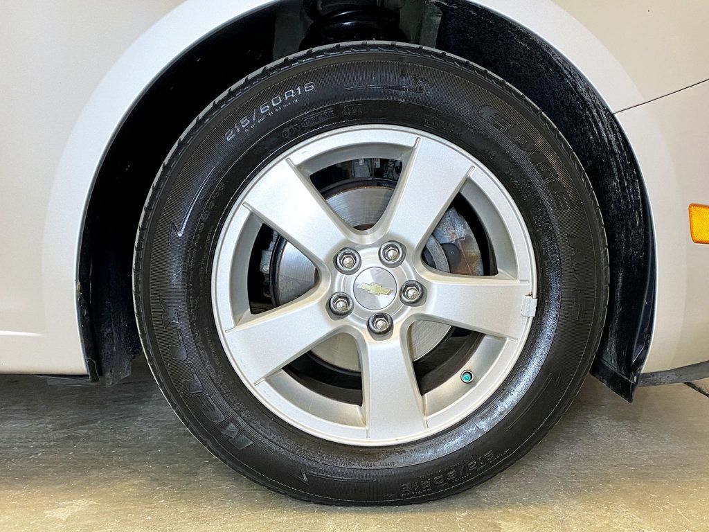 2016 Chevrolet Cruze Limited 4dr Sedan Automatic LT w/1LT - 22984468 - 47