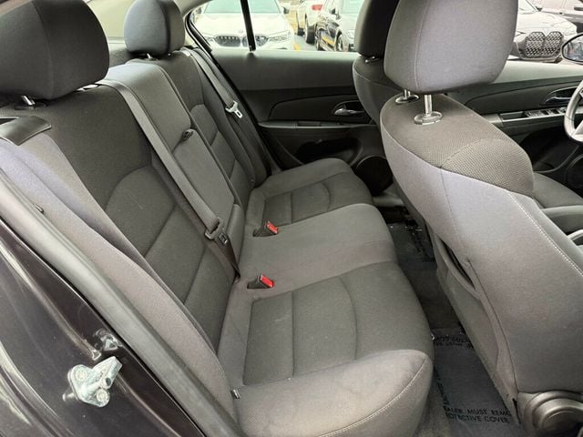 2016 Chevrolet Cruze Limited 4dr Sedan Automatic LT w/1LT - 22995295 - 14