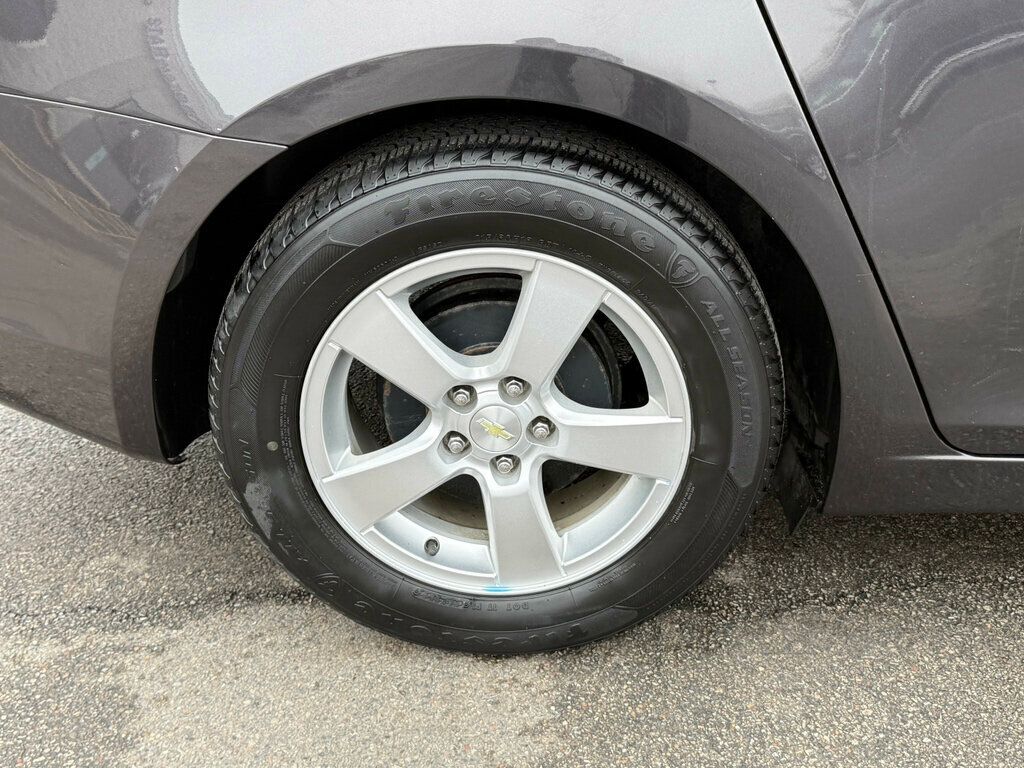 2016 Chevrolet Cruze Limited 4dr Sedan Automatic LT w/1LT - 22995295 - 24