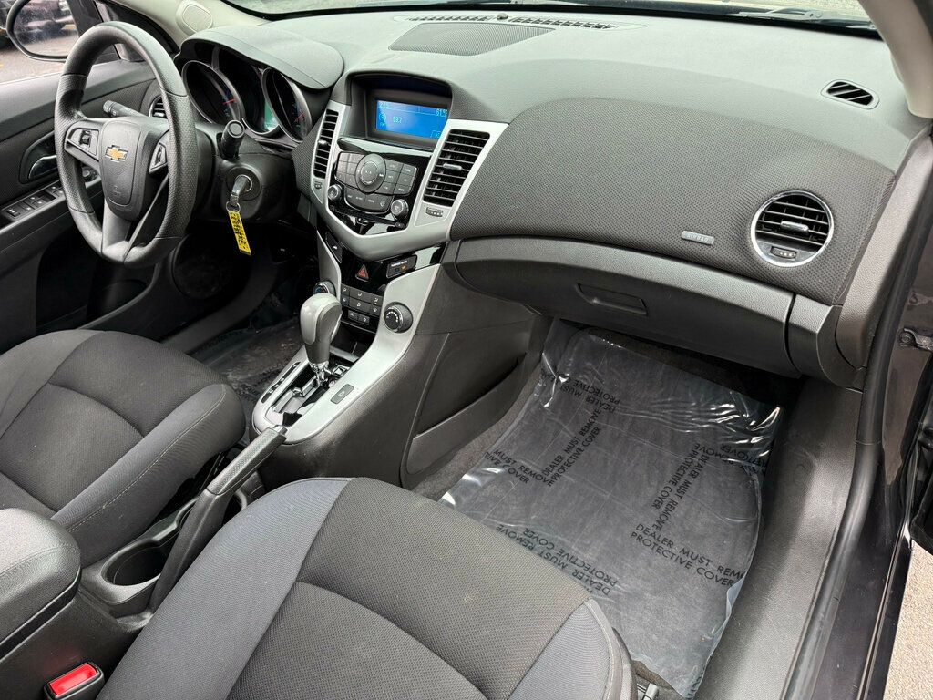 2016 Chevrolet Cruze Limited 4dr Sedan Automatic LT w/1LT - 22995295 - 6