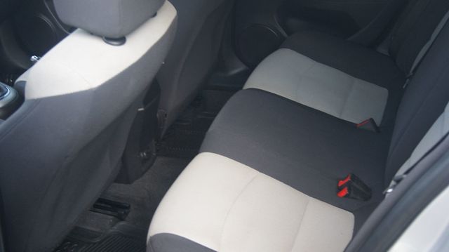 2016 Chevrolet Cruze Limited JUST SERVICED , VERY CLEAN INSIDE AND OUT  - 22909935 - 23