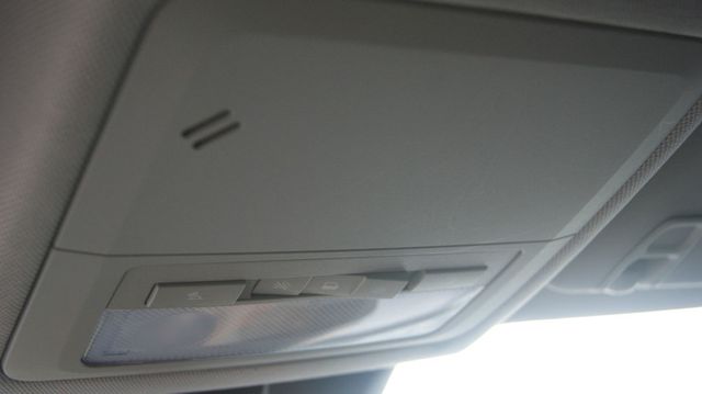 2016 Chevrolet Cruze Limited JUST SERVICED , VERY CLEAN INSIDE AND OUT  - 22909935 - 46