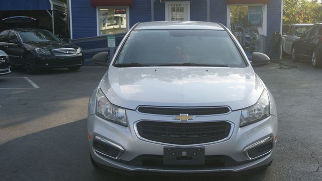 2016 Chevrolet Cruze Limited JUST SERVICED , VERY CLEAN INSIDE AND OUT  - 22909935 - 5