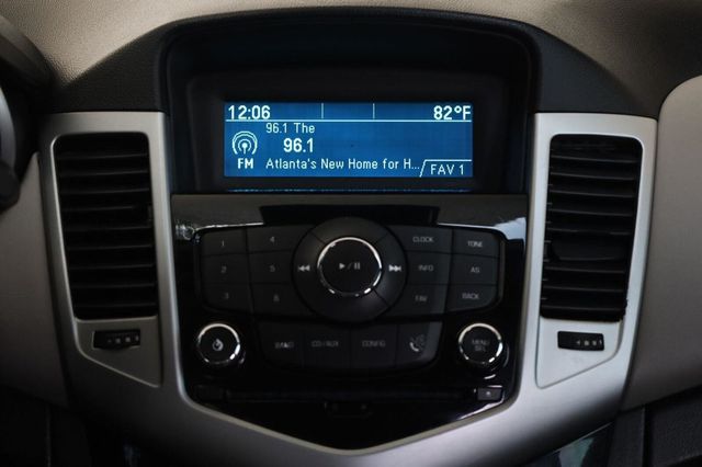 2016 Chevrolet Cruze Limited LS - 23059514 - 26