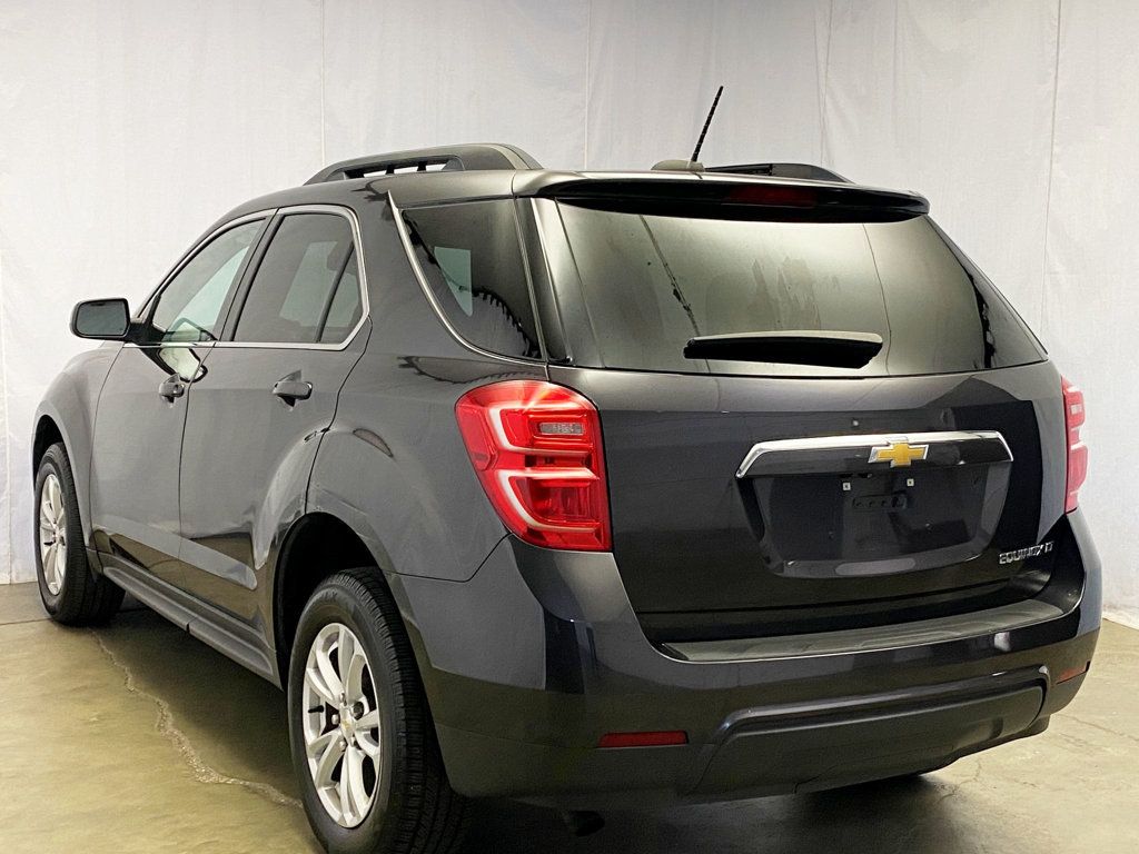 2016 Chevrolet Equinox LT photo 3