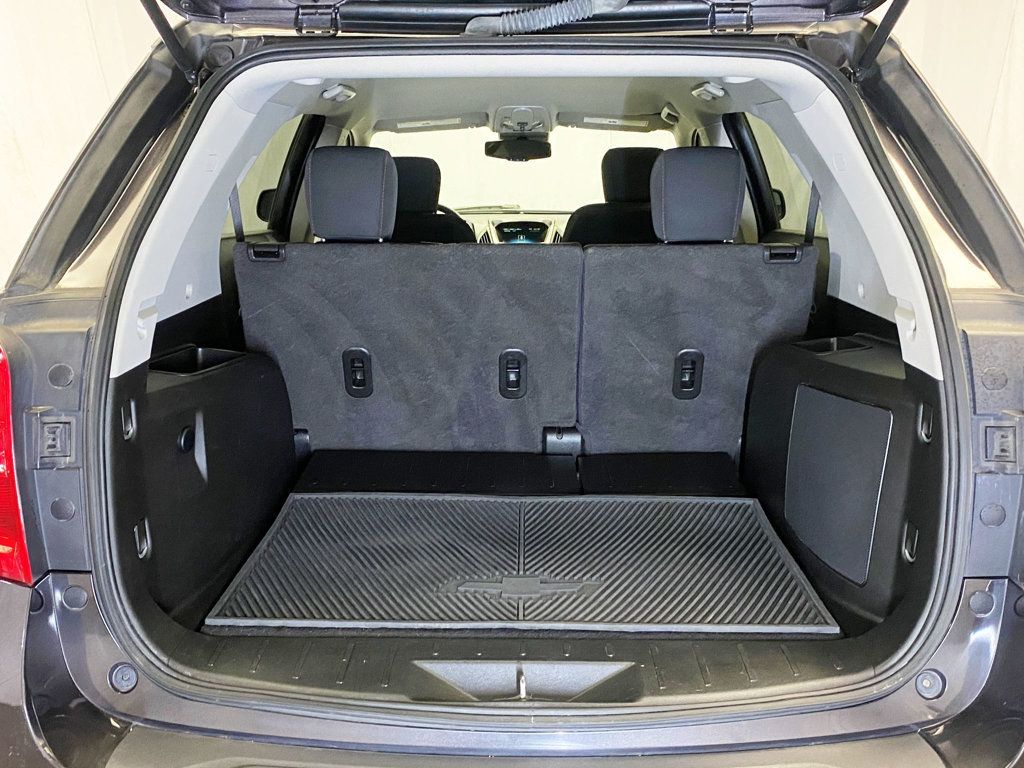 2016 Chevrolet Equinox LT photo 43